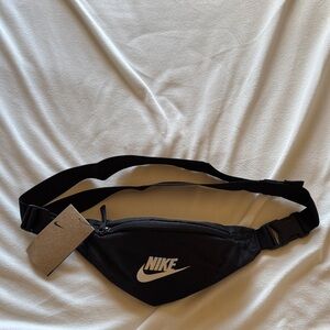Nike belt bag